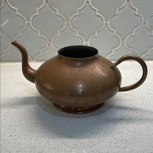 Vintage Copper Teapot tagus  made in Portugal. Missing the top!